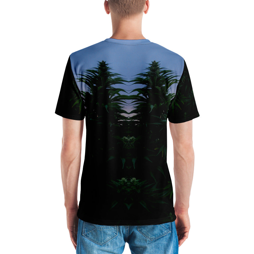 Queen CannaBliss  T-shirt